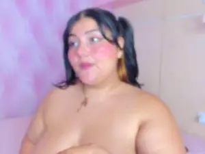 Taniabellini  live sex cam