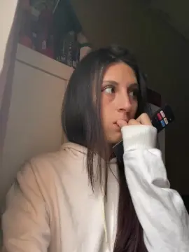 Miaaron  live sex cam