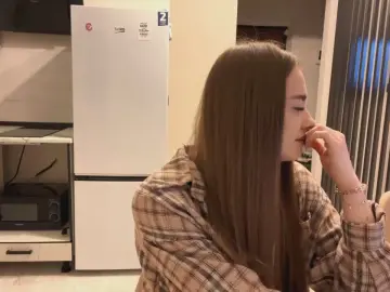 LewisLabove  live sex cam