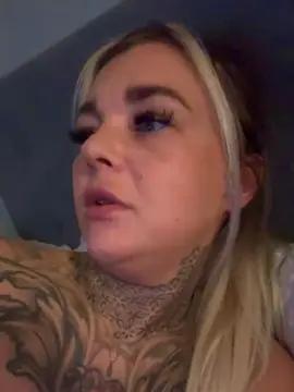 Nicolaxx31  live sex cam