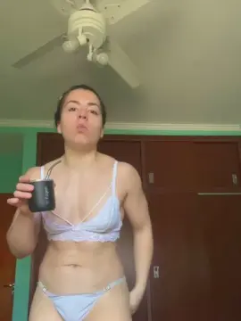 Sweetlara28  live sex cam