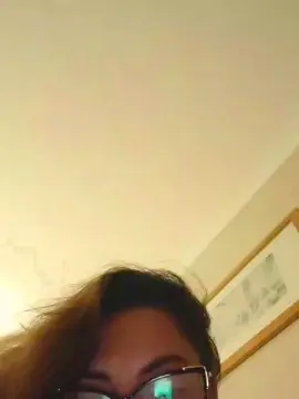 Erzsehot  live sex cam