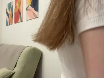 LubaSikarskie  live sex cam