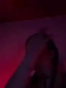 Naughty_isis  live sex cam