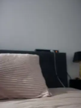 LustyLola22  live sex cam