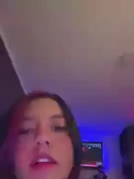 Technob1tch  live sex cam