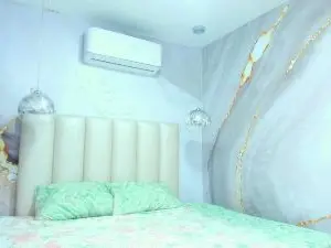 GreyMiller  live sex cam