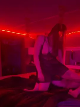 Littlekitty02  live sex cam