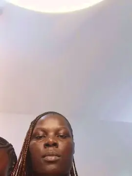 Malia_latifa  live sex cam