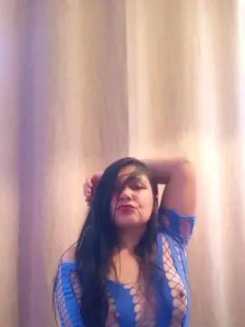 Mamissonga  live sex cam