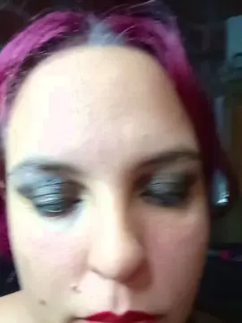 QueenLeise  live sex cam