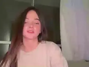 Ggwatafashnele  live sex cam