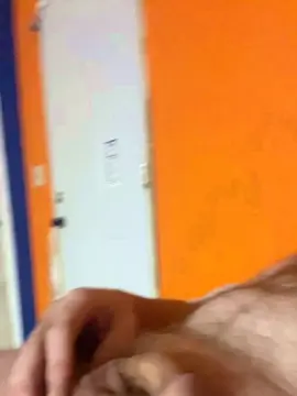 Lovestosuckdick  live sex cam