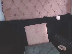 Luccy_1  live sex cam