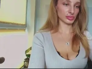 MarilynBeauty  live sex cam