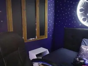 Megara_25  live sex cam