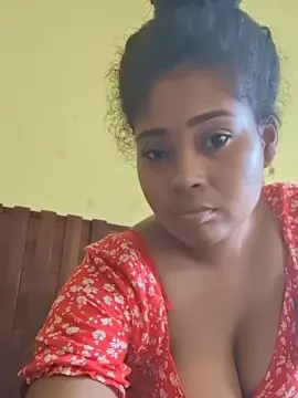 Khelicha76  live sex cam