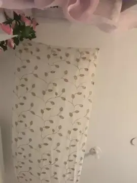 KoressaDivine  live sex cam