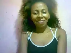 Sairah28  live sex cam