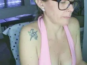 FelinaMza  live sex cam