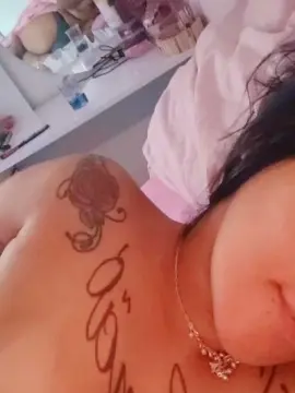 Morenatattuada7  live sex cam