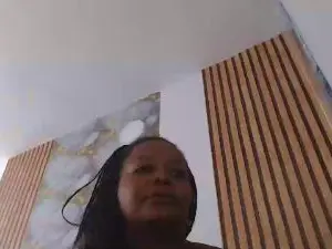 Estrell902  live sex cam