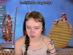 DragonFlya  live sex cam