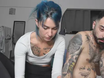 Marika_puffa  live sex cam