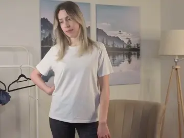 HertaCasselman  live sex cam