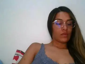 JuanaBrunette7  live sex cam