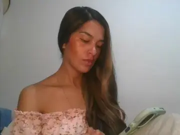 JuanaBrunette7  live sex cam