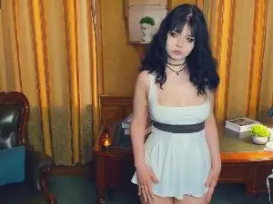 LorriSnook  live sex cam