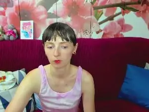 SilviaKor  live sex cam