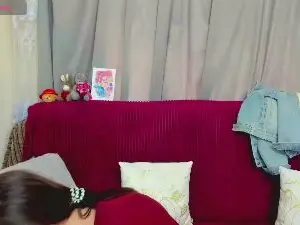 SilviaKor  live sex cam
