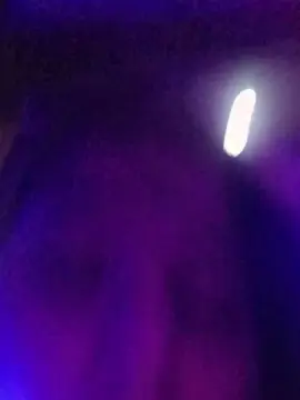 Nine_valky  live sex cam
