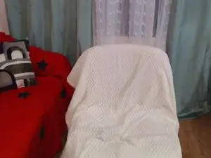 JullieMilf  live sex cam