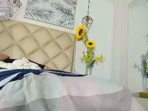 Zalondra02_  live sex cam