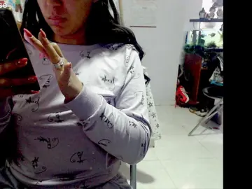 Lizztaylor535  live sex cam