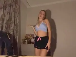 ArnetteBregon  live sex cam