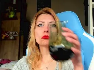 Karoline121  live sex cam