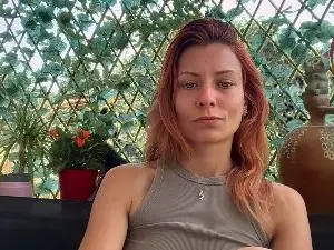 Karoline121  live sex cam