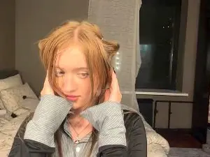 SharriPlanck  live sex cam