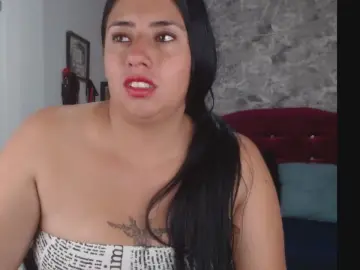 Ashleymonroe14  live sex cam