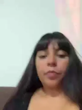 Thiareychloe226  live sex cam
