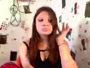 DinahMuthart  live sex cam