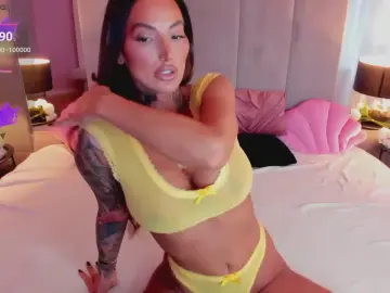 NatalyThorn  live sex cam