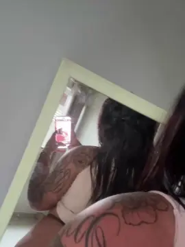 Bia1998biaaa  live sex cam