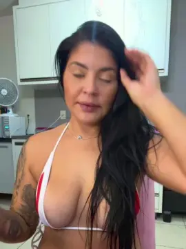 Glendamartins  live sex cam