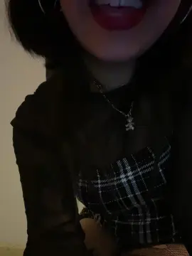 Kkkiuasul  live sex cam