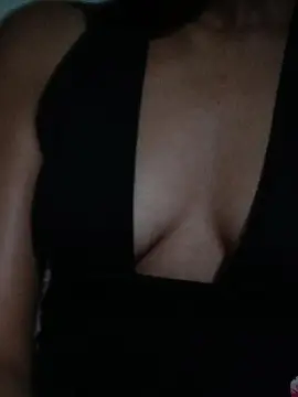 Bella_sexy2  live sex cam